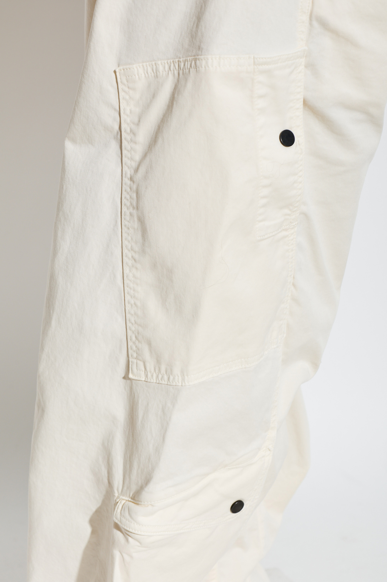 HOLIDAY ホリデイ STRAP FLIGHT PANTS ホワイト HOLIDAY（ホリデイ）の